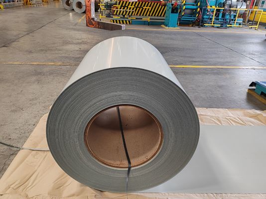 구입하다 700~1250mm RAL 컬러 시스템과 10~25μm 톱 코팅을 갖춘 사전 페인트 스틸 코일 online manufacture